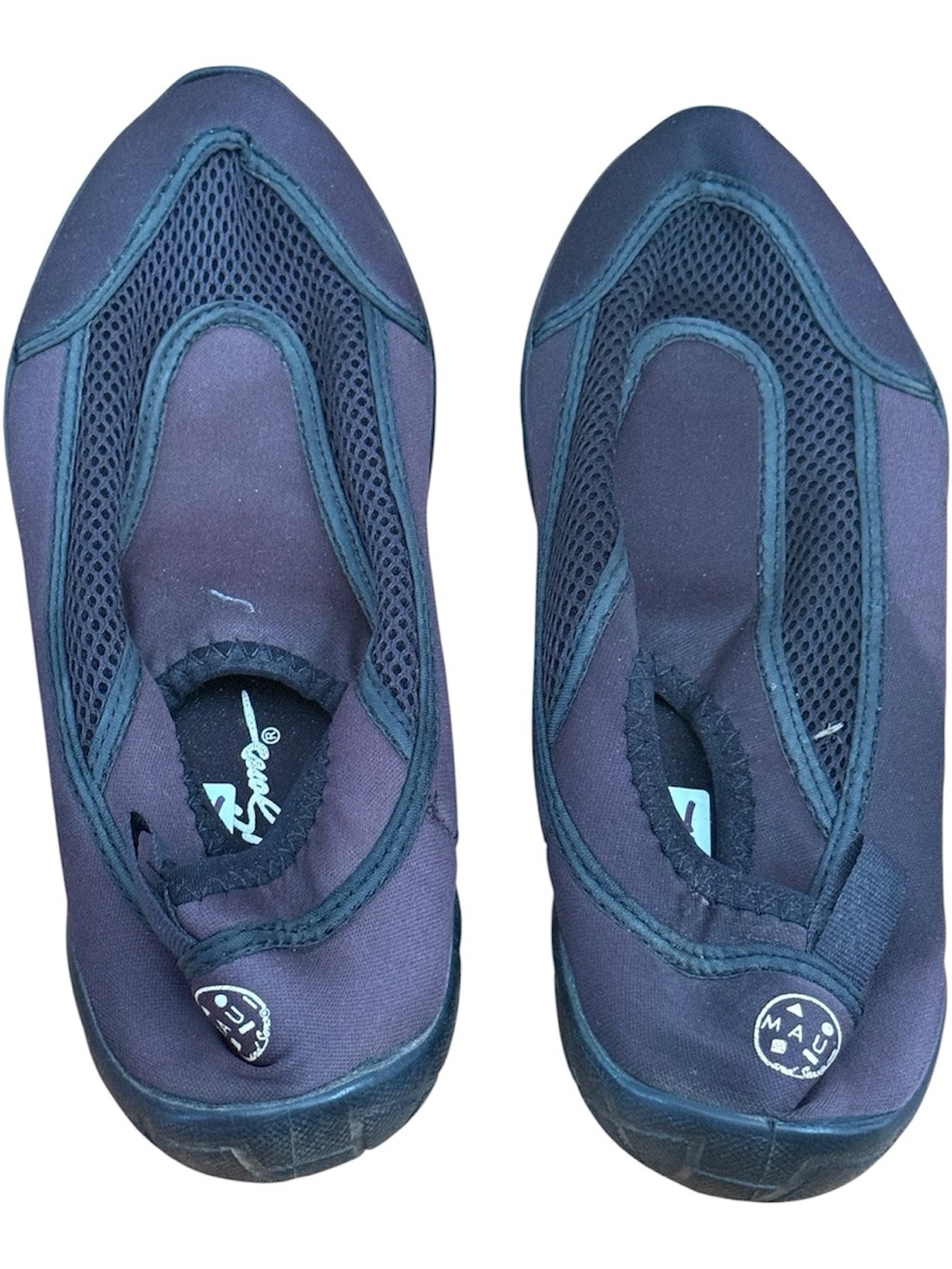 Maui and Sons Black Slip-On Aqua CREEK Shoes